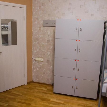 Хостел И Апартаменты Друзья Dnipro Eksteriør billede